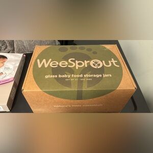 WeeSprout Glass Baby Food Storage Jars - 12 Set, 4 oz Baby Food Jars with Lids ❤